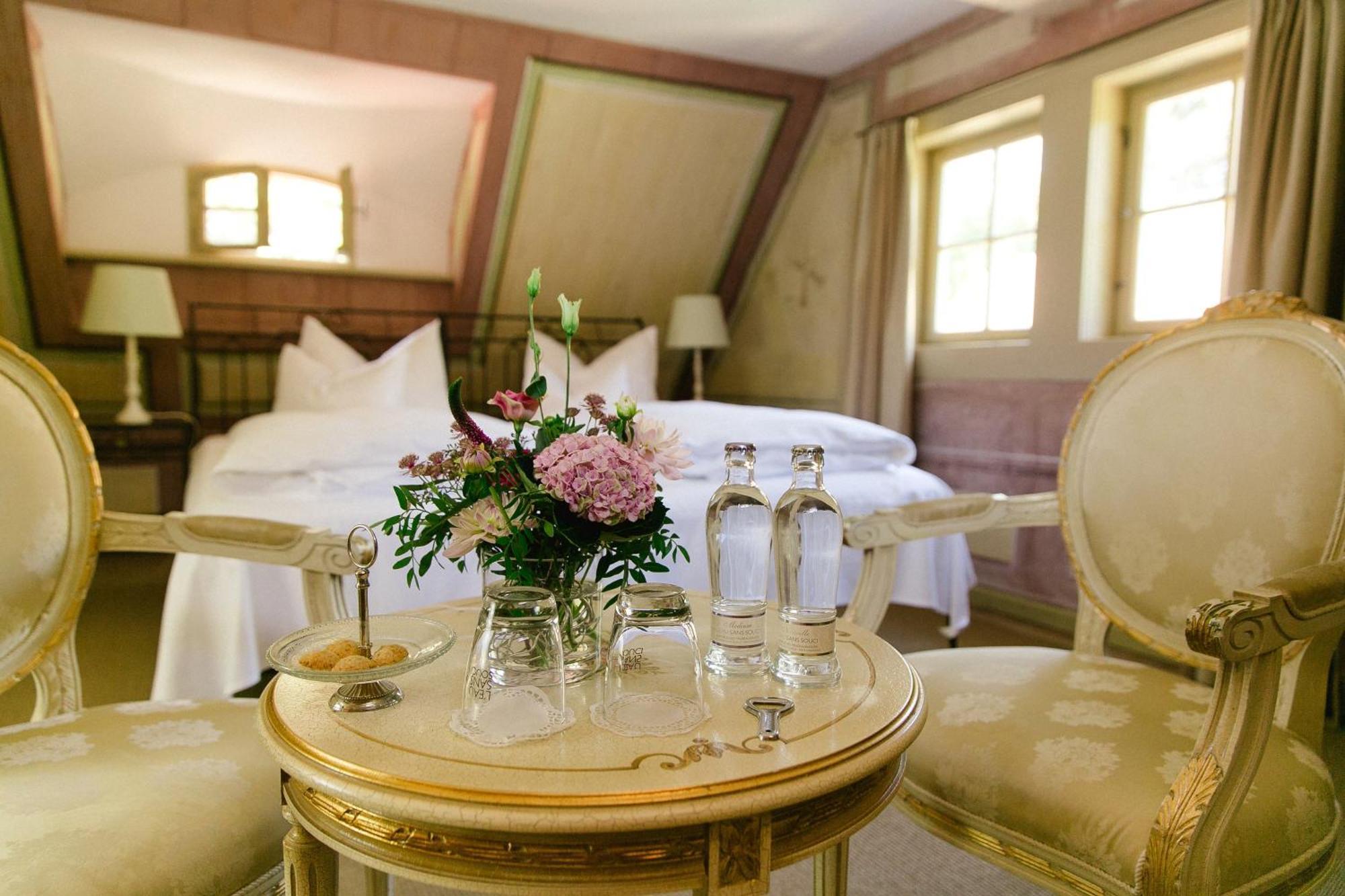 Hotel Villa Sorgenfrei & Restaurant Atelier Sanssouci Radebeul Extérieur photo