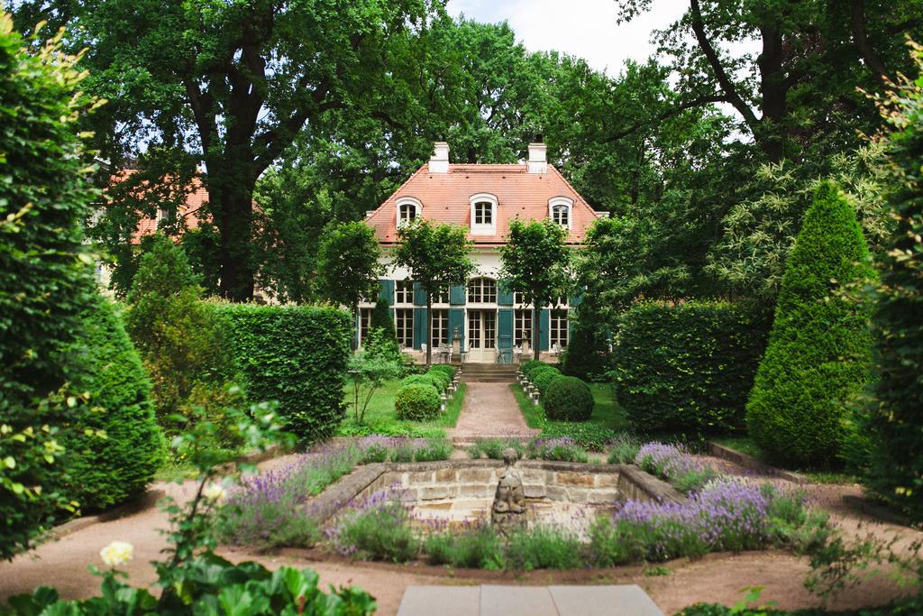 Hotel Villa Sorgenfrei & Restaurant Atelier Sanssouci Radebeul Extérieur photo